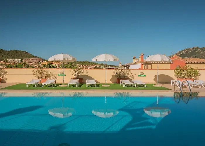 In With Swimming Pool In 3* Villasimius