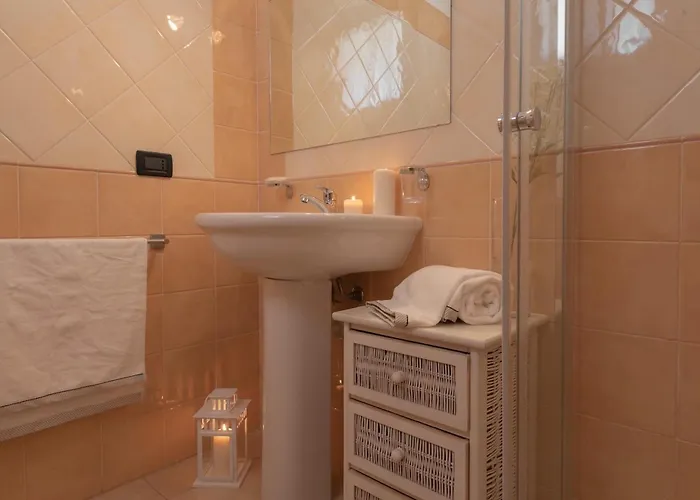 Apartmanhotel In With Swimming Pool In 3*